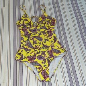 Onda de Mar One Piece Bathing Suit Size M